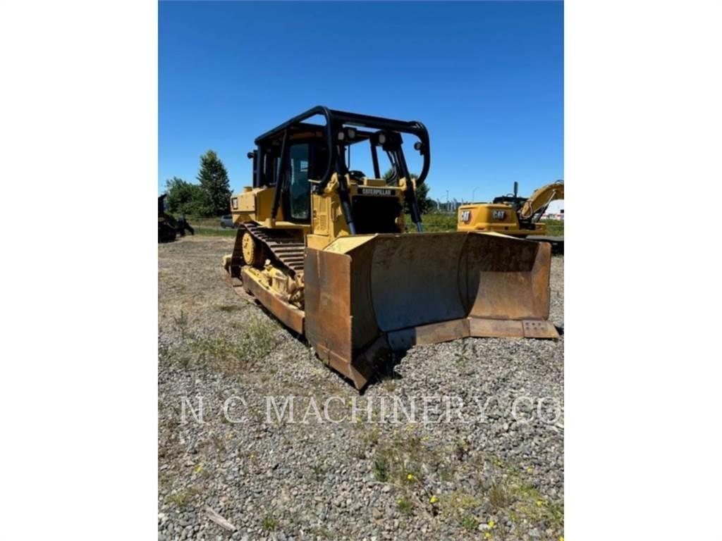CAT D6T ブルドーザー