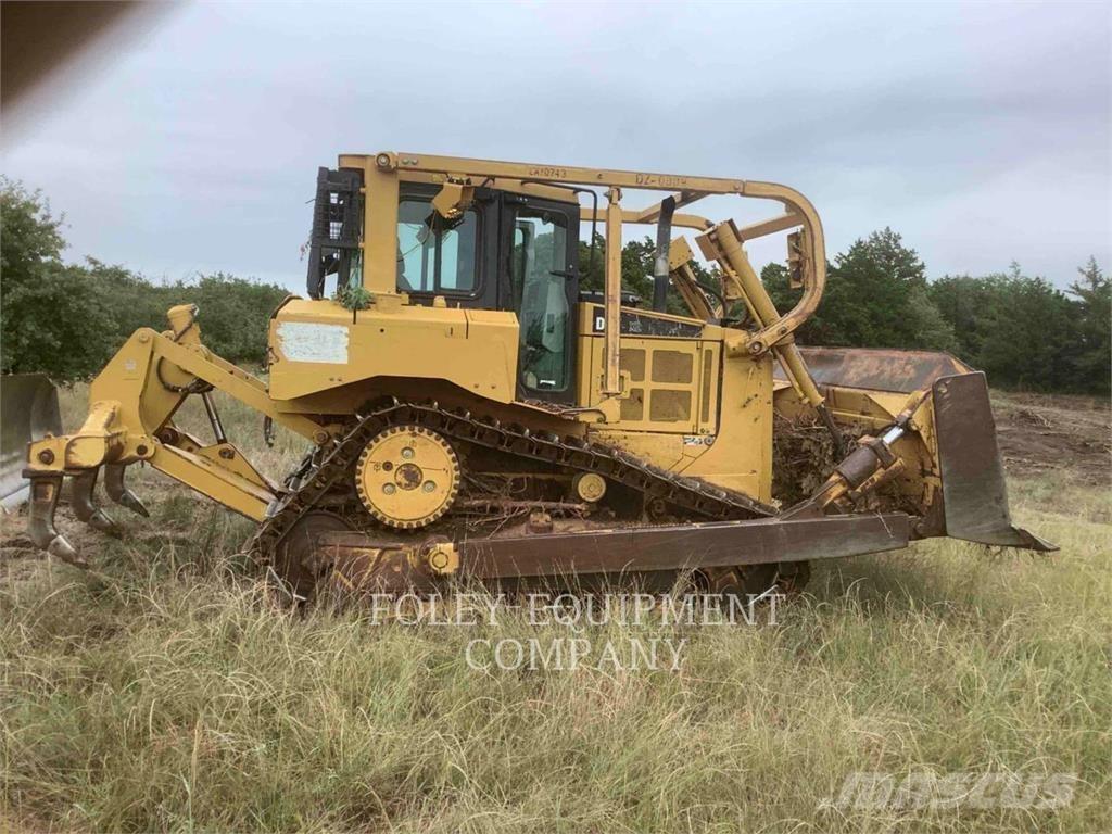 CAT D6T ブルドーザー