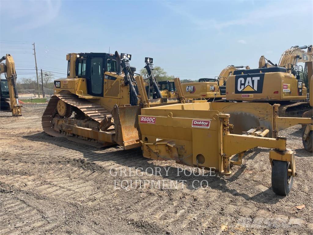 CAT D6T ブルドーザー