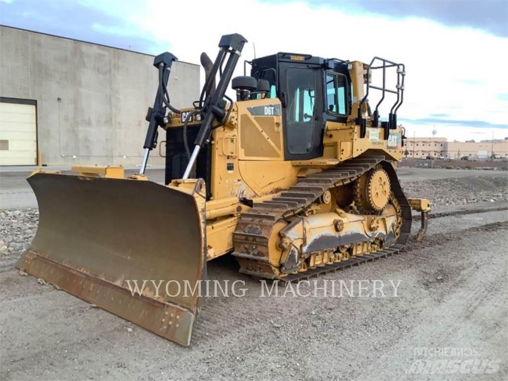CAT D6T ブルドーザー