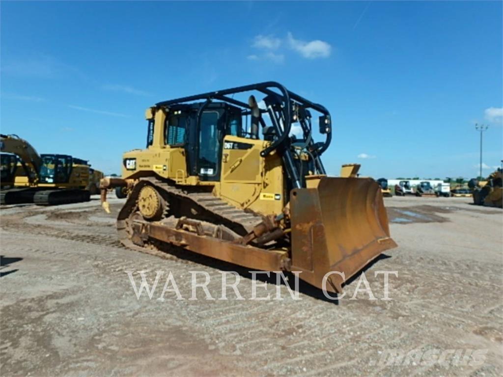 CAT D6T 4XLARO ブルドーザー