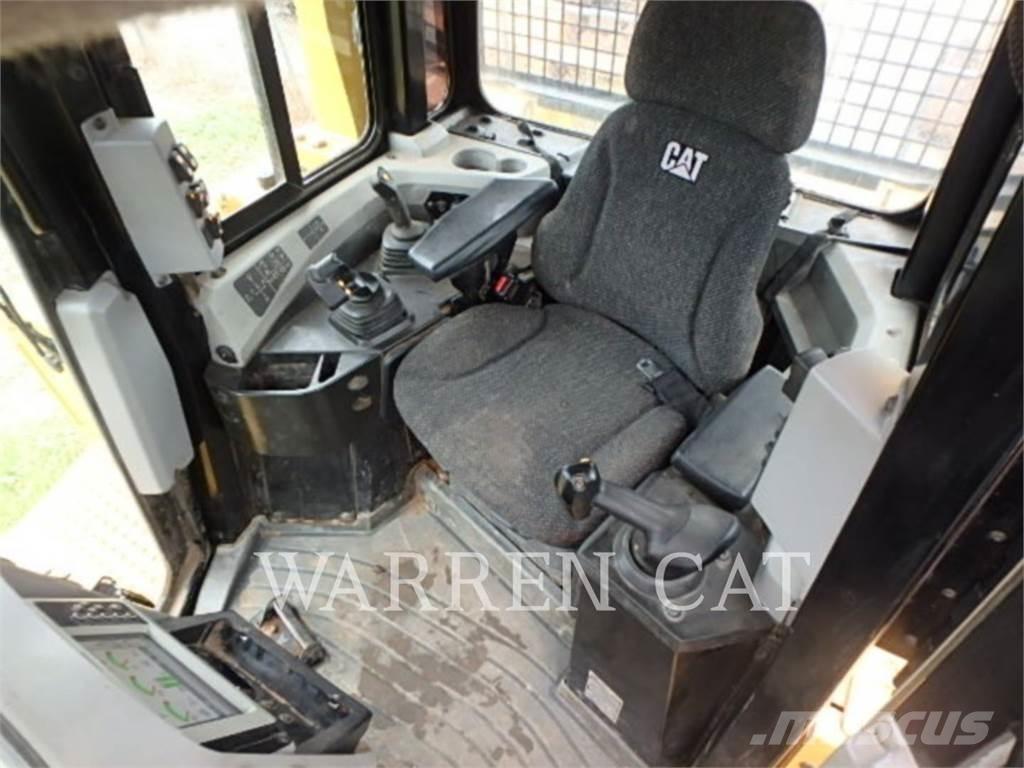 CAT D6T 4XLPAT ブルドーザー