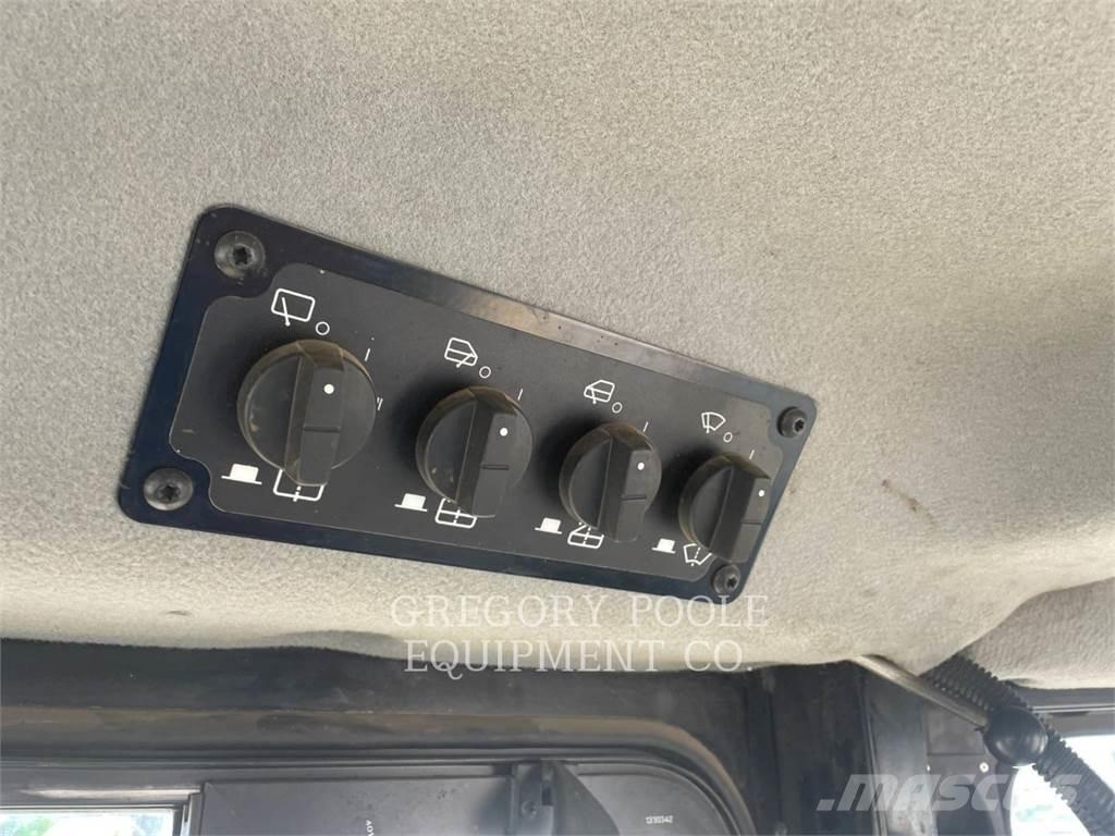 CAT D6T LGP ブルドーザー