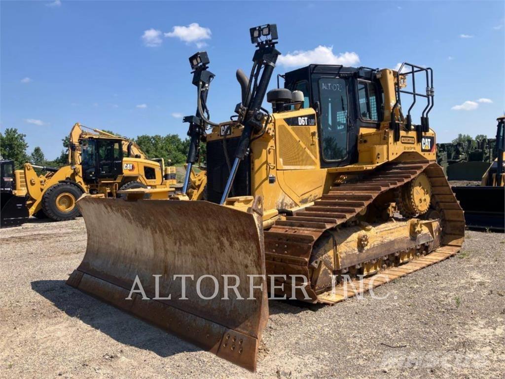 CAT D6T LGPPAT ブルドーザー