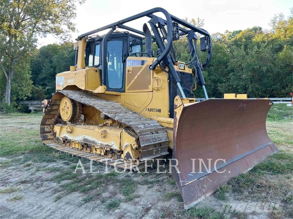 CAT D6T LGPPAT ブルドーザー