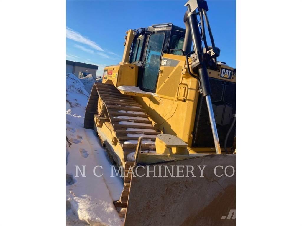 CAT D6T LGPVP ブルドーザー