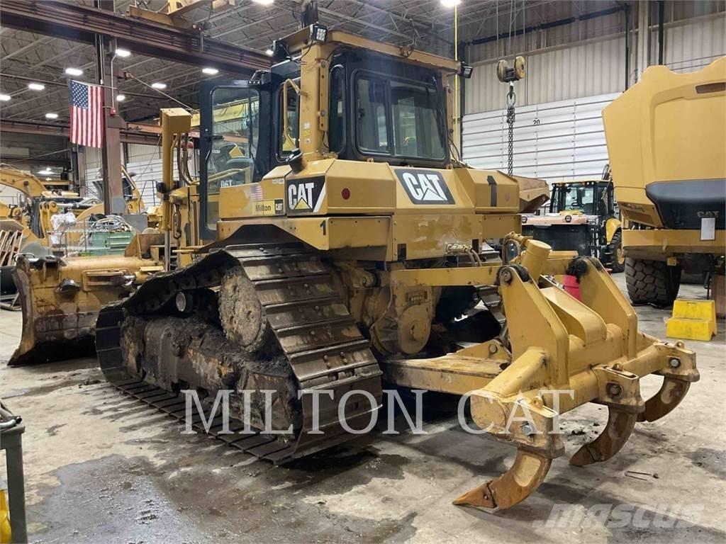 CAT D6T XW ブルドーザー