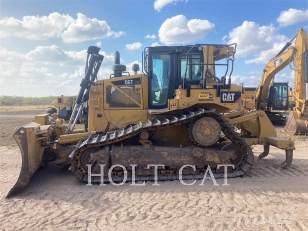 CAT D6T XWVP ブルドーザー