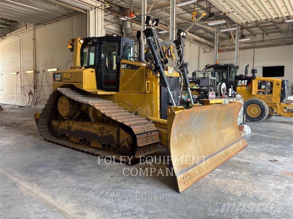 CAT D6TLGPVPA ブルドーザー