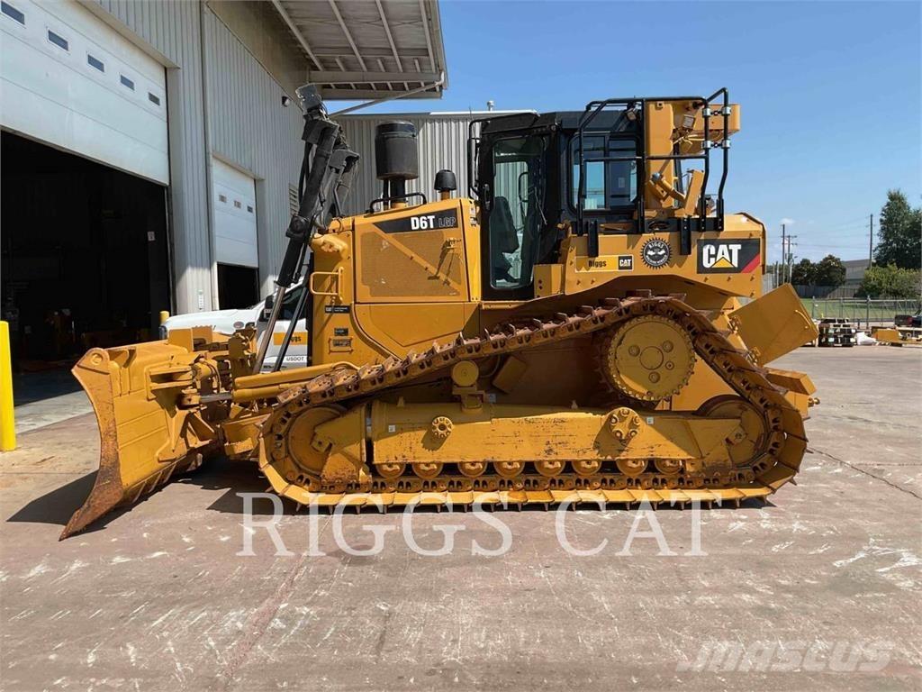 CAT D6TVP ブルドーザー