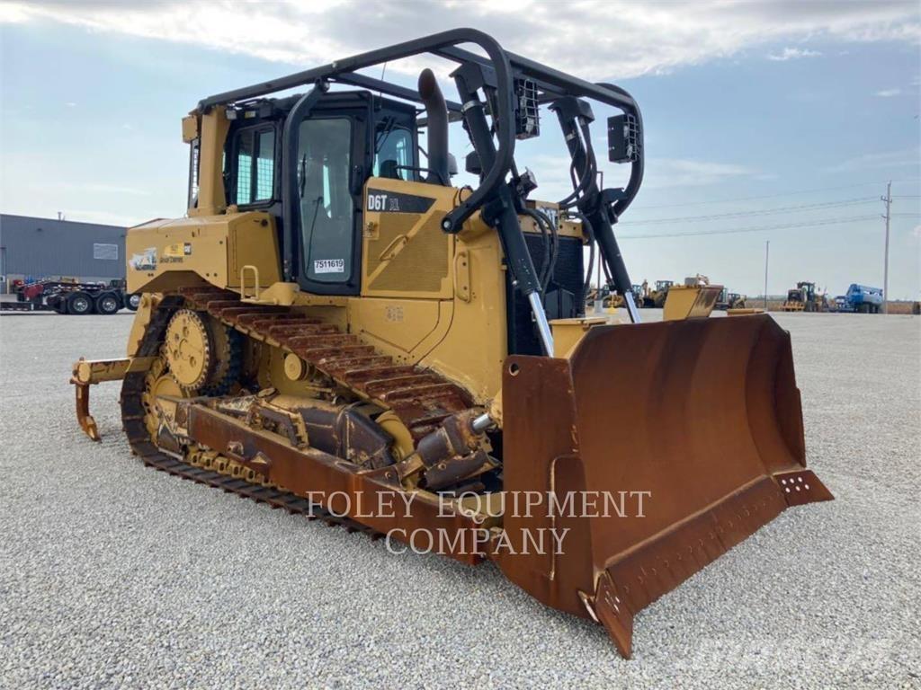 CAT D6TXLSUA ブルドーザー