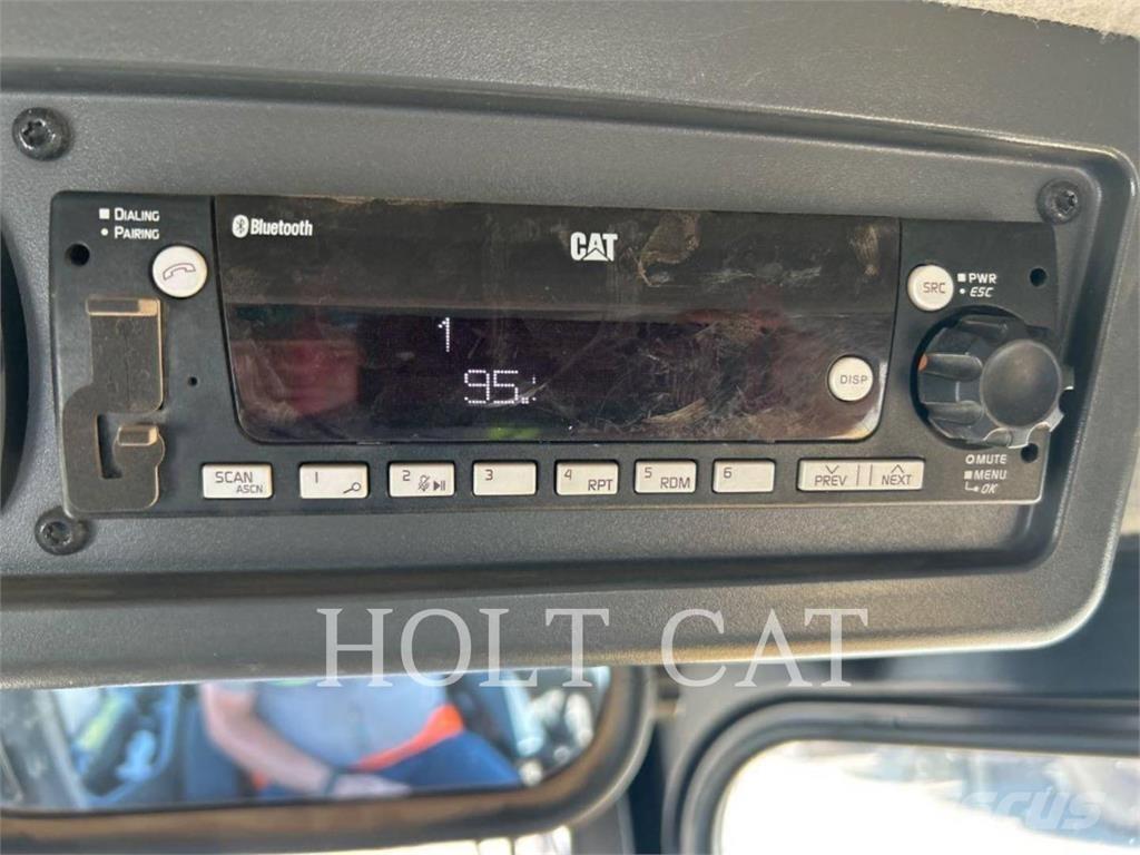 CAT D6XELGPVP3 ブルドーザー