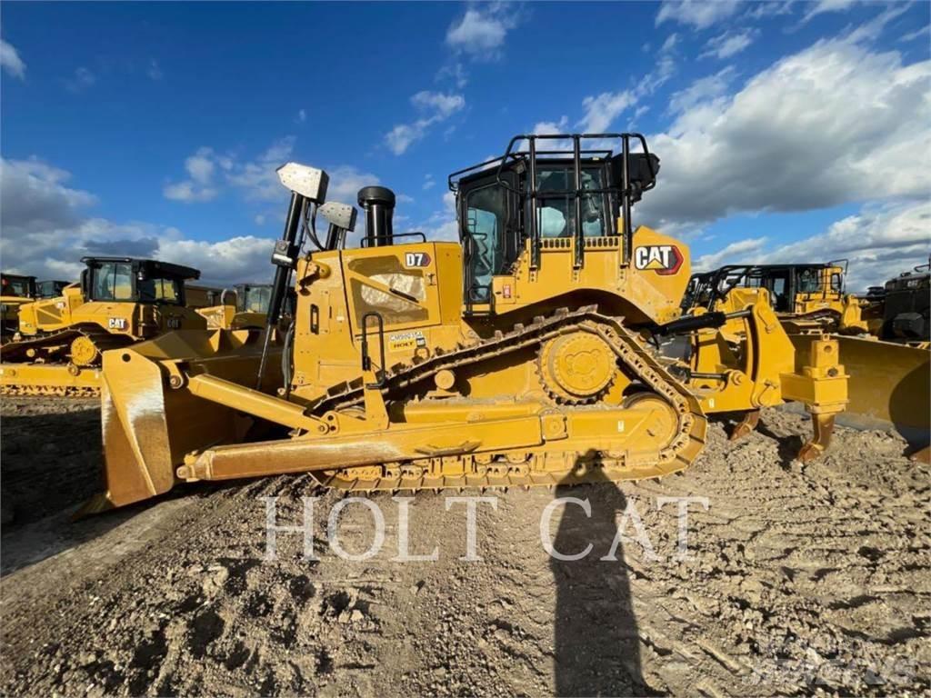CAT D7 ブルドーザー