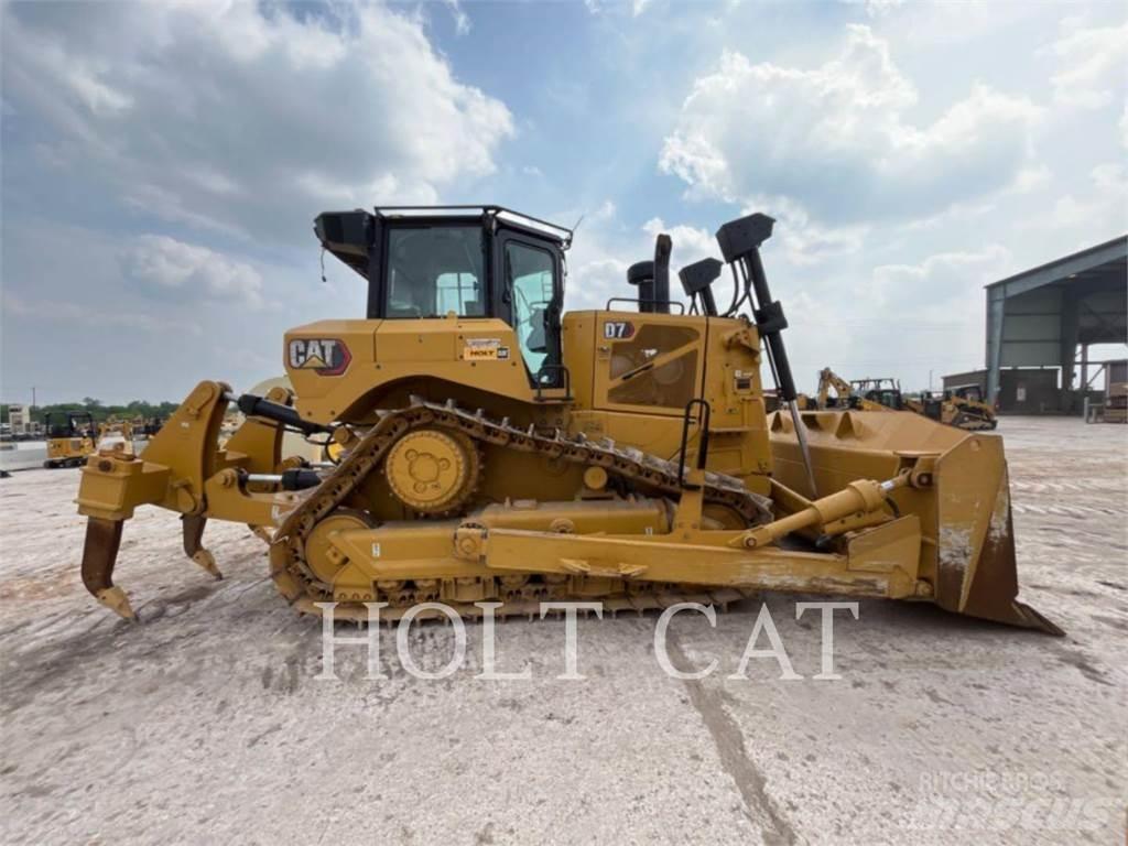 CAT D7 ブルドーザー