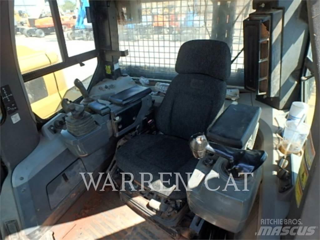 CAT D7E ARO ブルドーザー