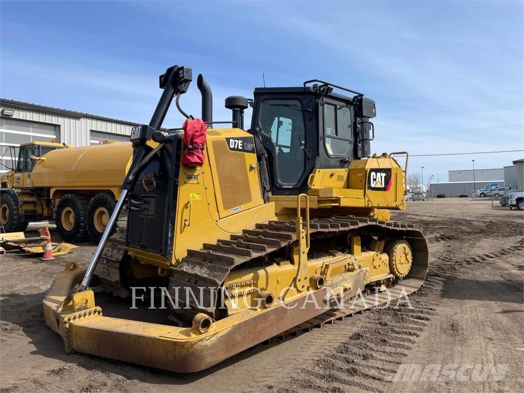 CAT D7E LGP ブルドーザー