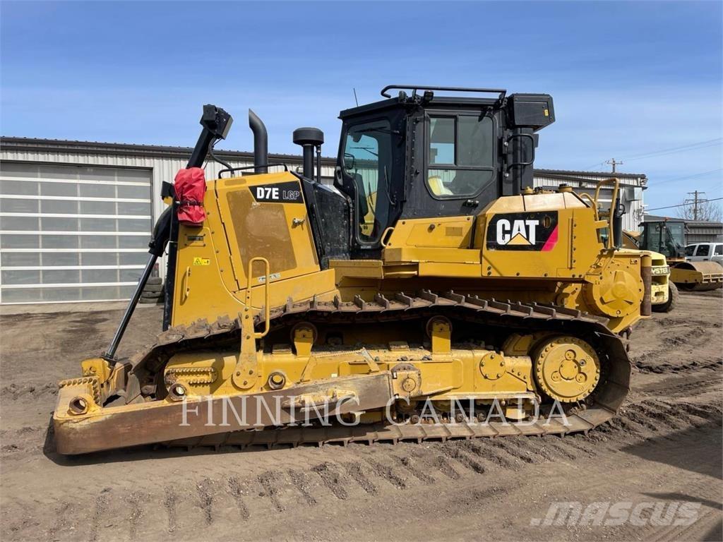 CAT D7E LGP ブルドーザー