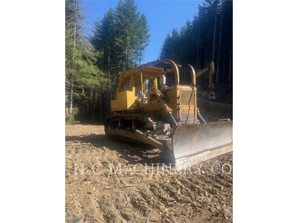 CAT D7G ブルドーザー