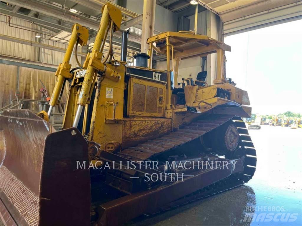 CAT D7R ブルドーザー