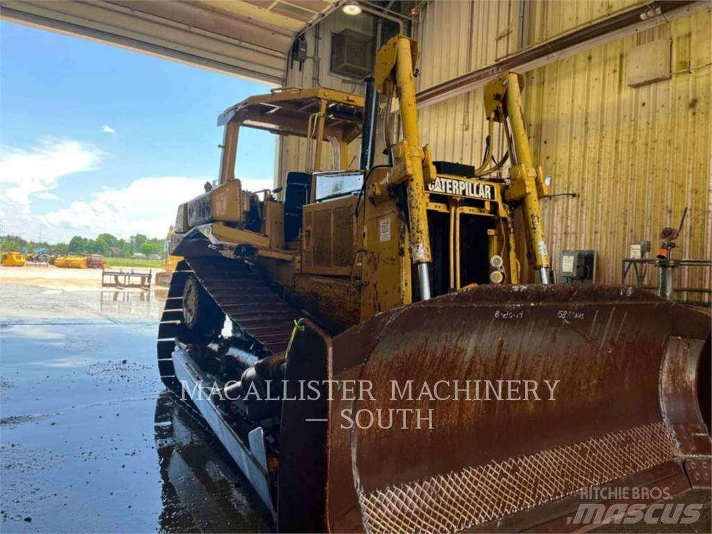 CAT D7R ブルドーザー