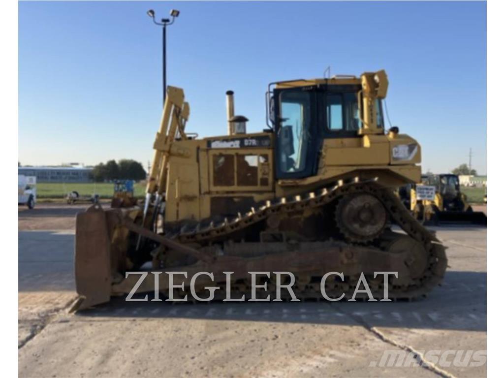 CAT D7R ブルドーザー