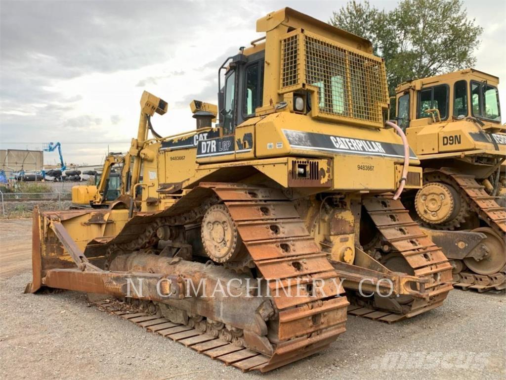 CAT D7R LGPDS ブルドーザー