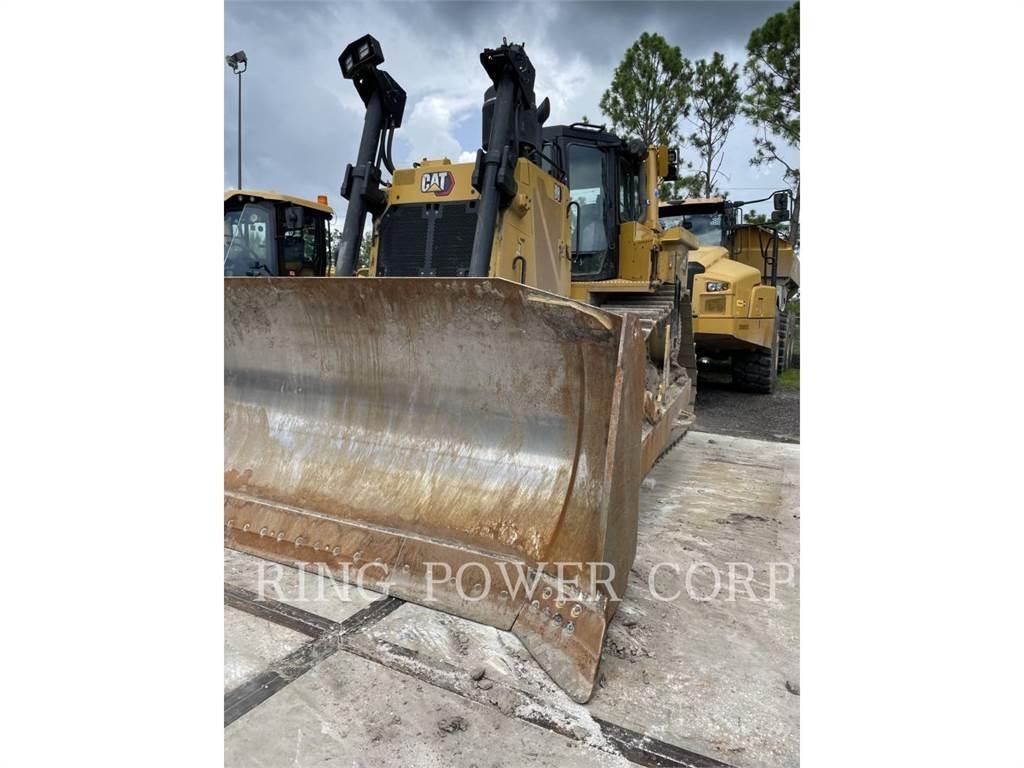 CAT D8 ブルドーザー