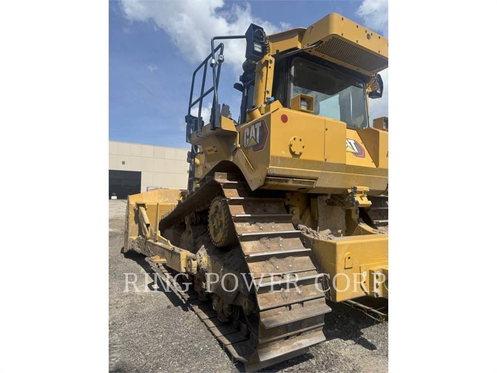 CAT D8 ブルドーザー