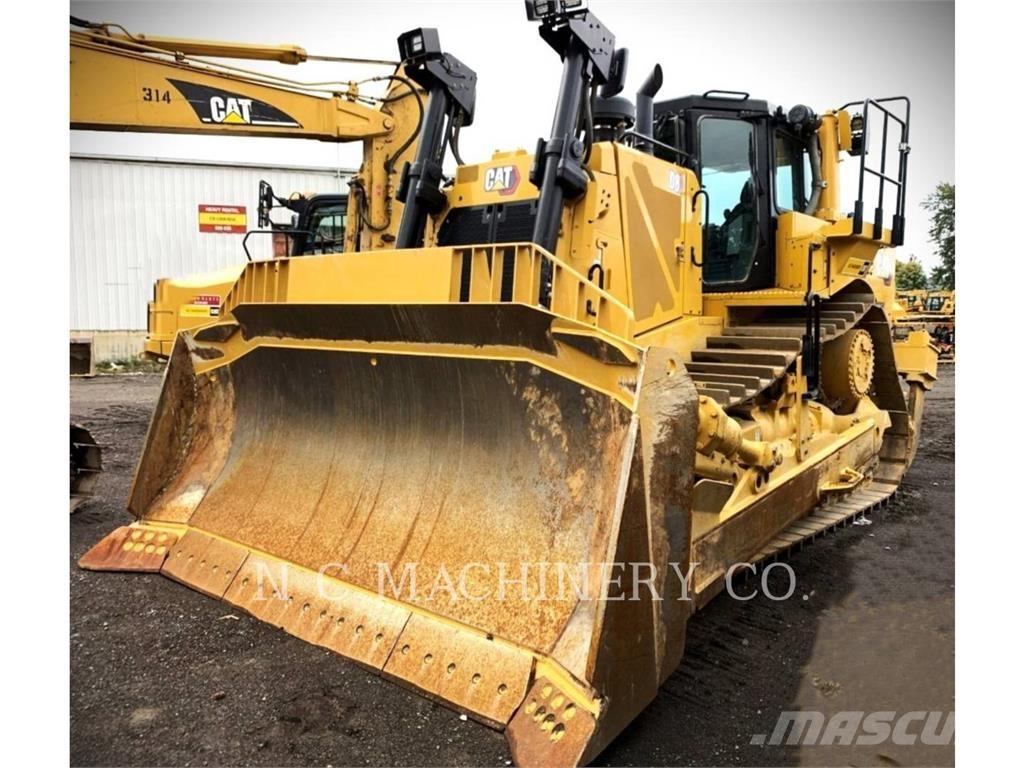 CAT D8 ブルドーザー