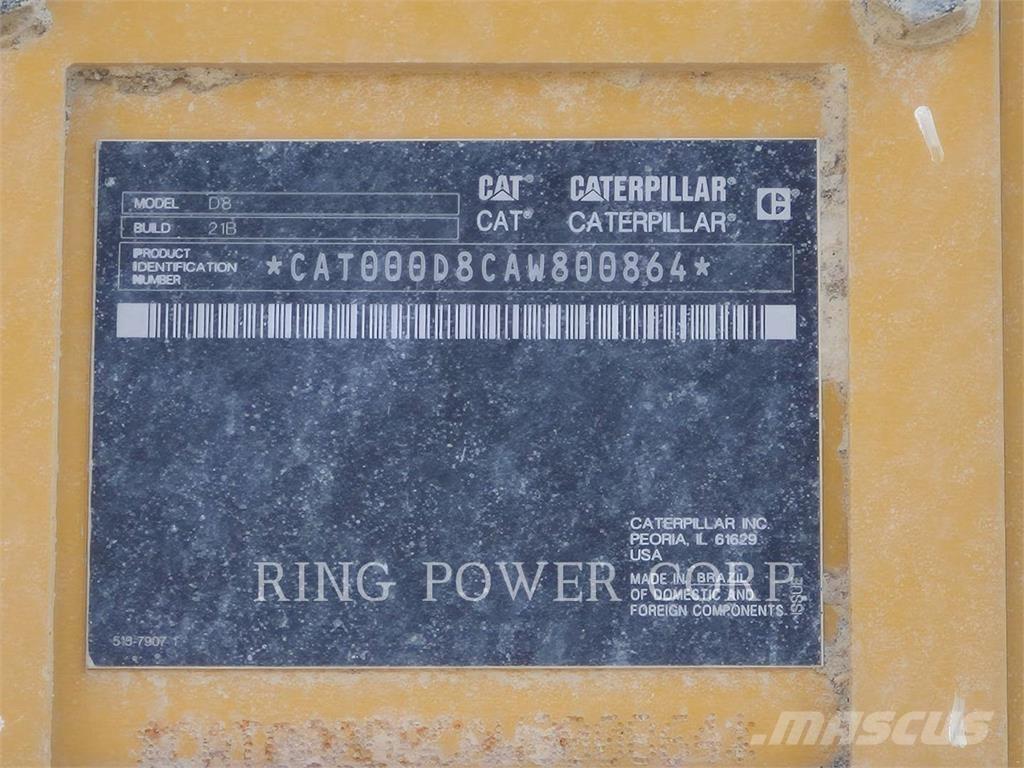 CAT D8 ブルドーザー