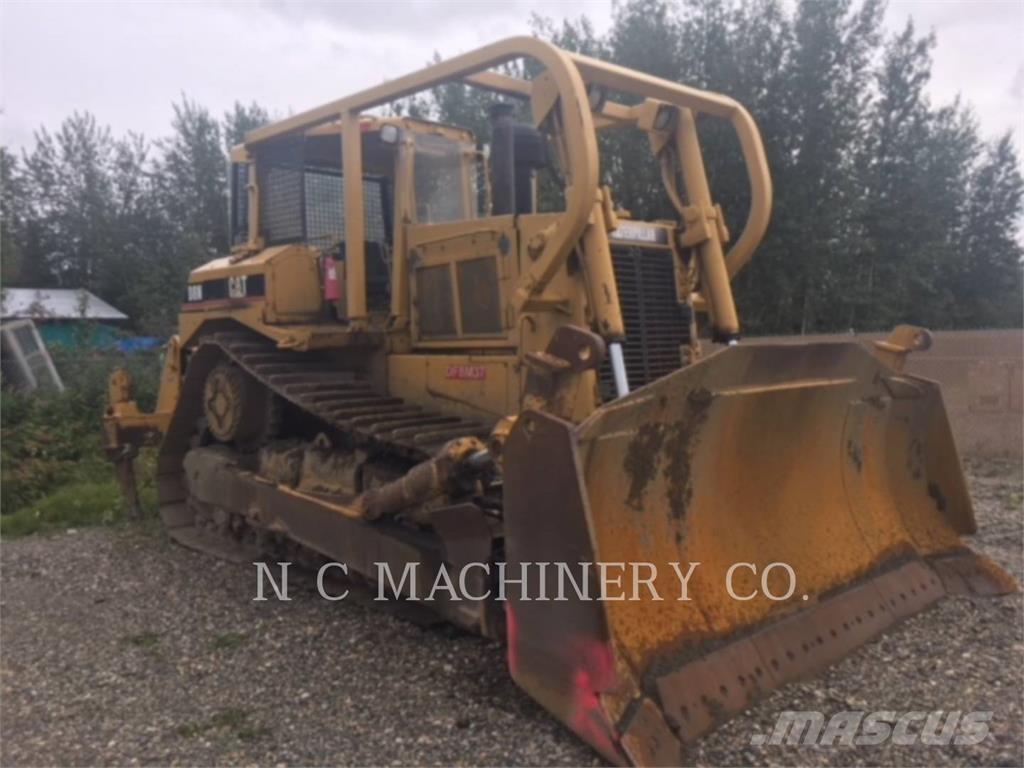 CAT D8N ブルドーザー