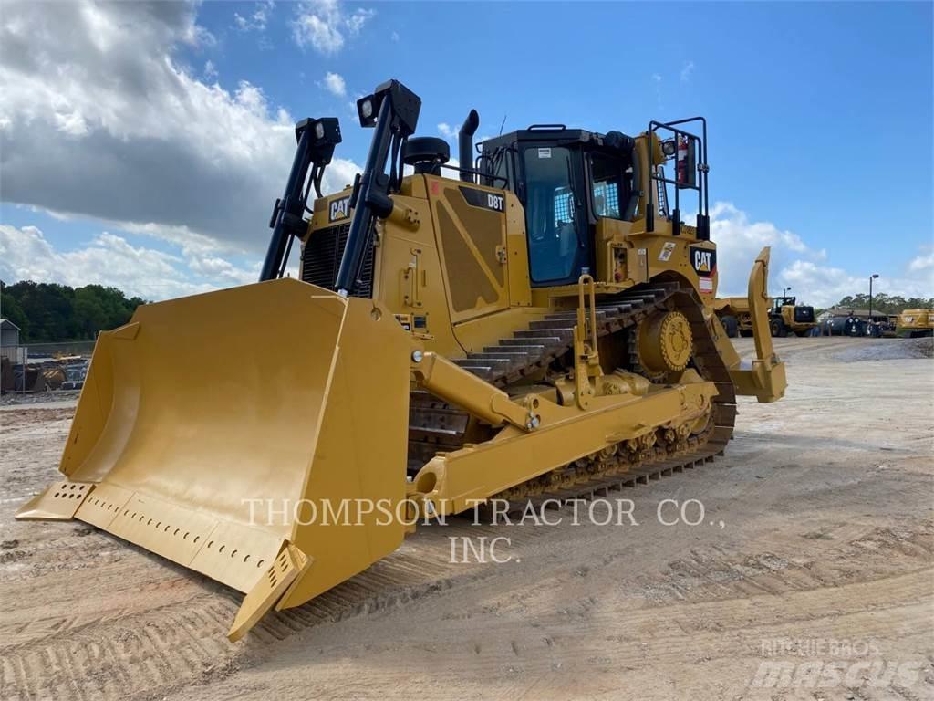 CAT D8T ブルドーザー