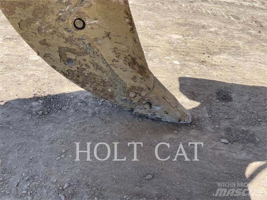 CAT D8T ブルドーザー