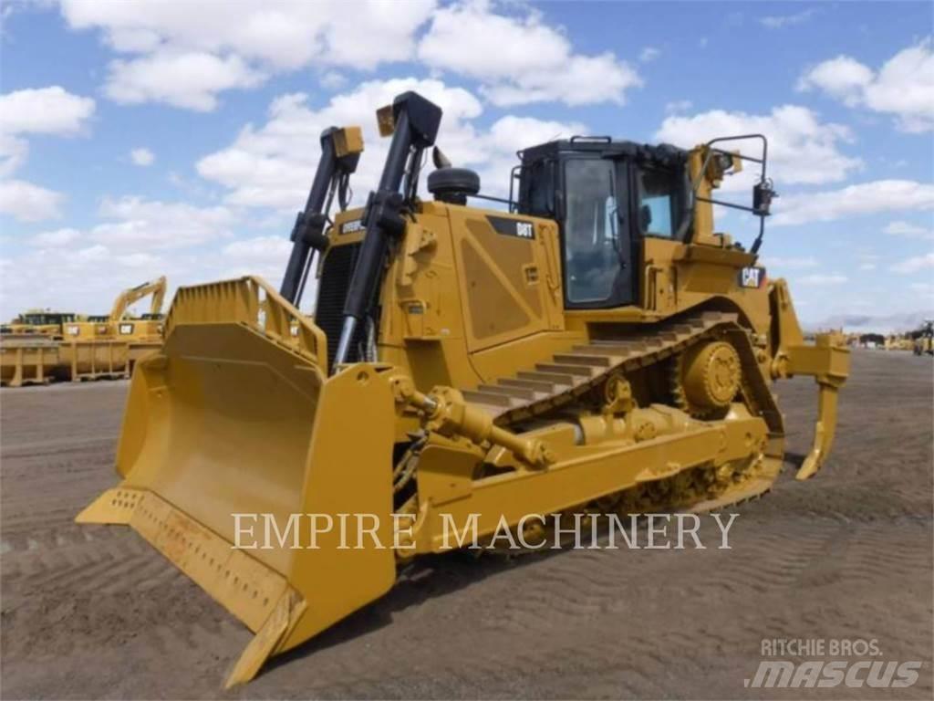 CAT D8T ブルドーザー