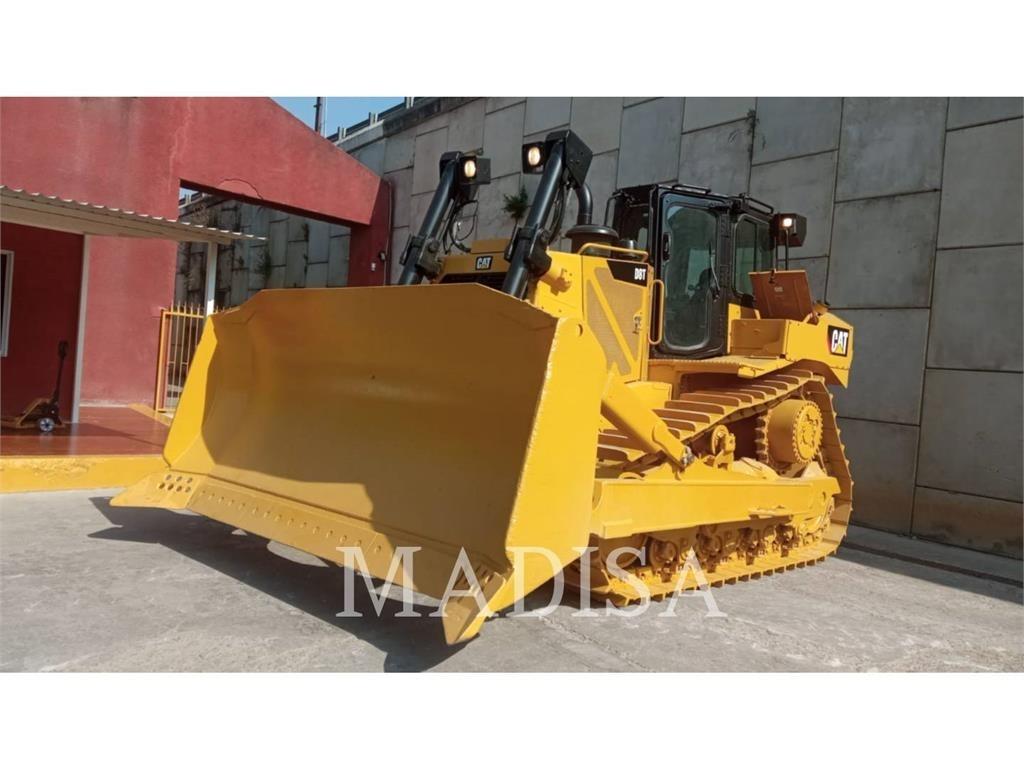 CAT D8T ブルドーザー