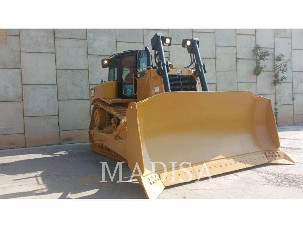 CAT D8T ブルドーザー