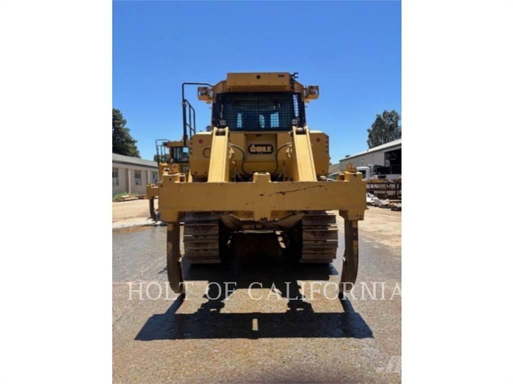 CAT D8T ブルドーザー