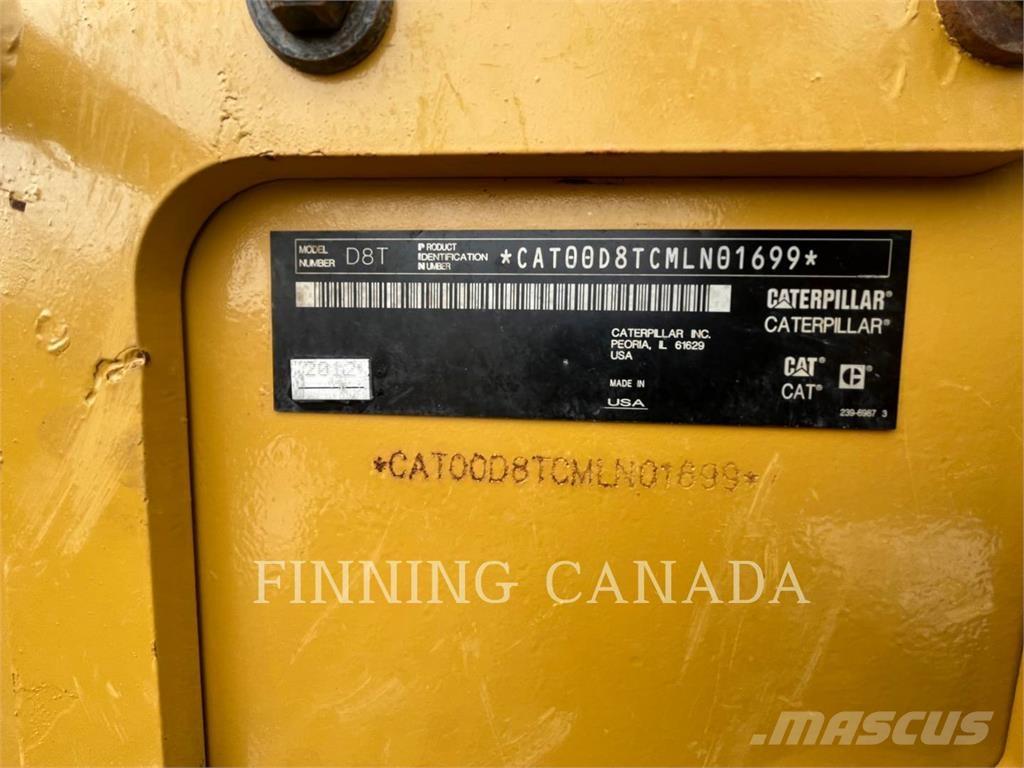 CAT D8T ブルドーザー