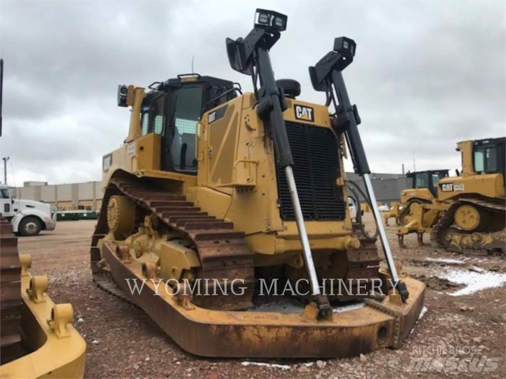 CAT D8T ブルドーザー