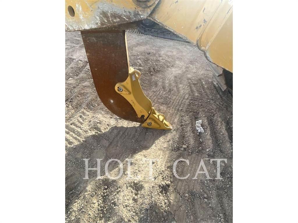 CAT D9 ブルドーザー