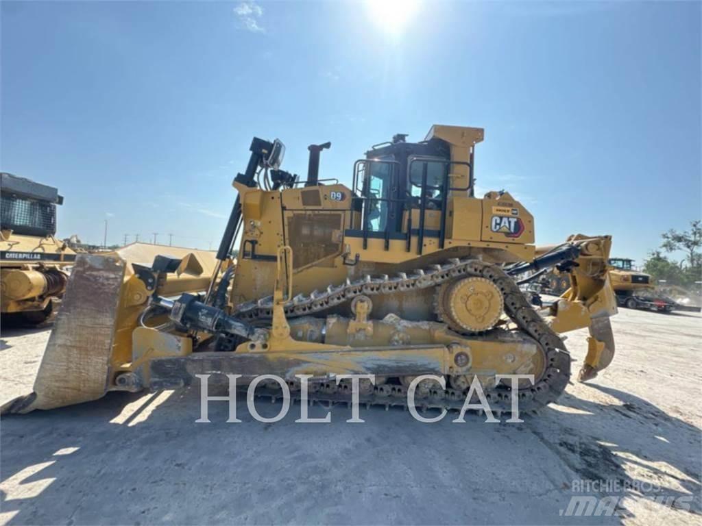 CAT D9 ブルドーザー