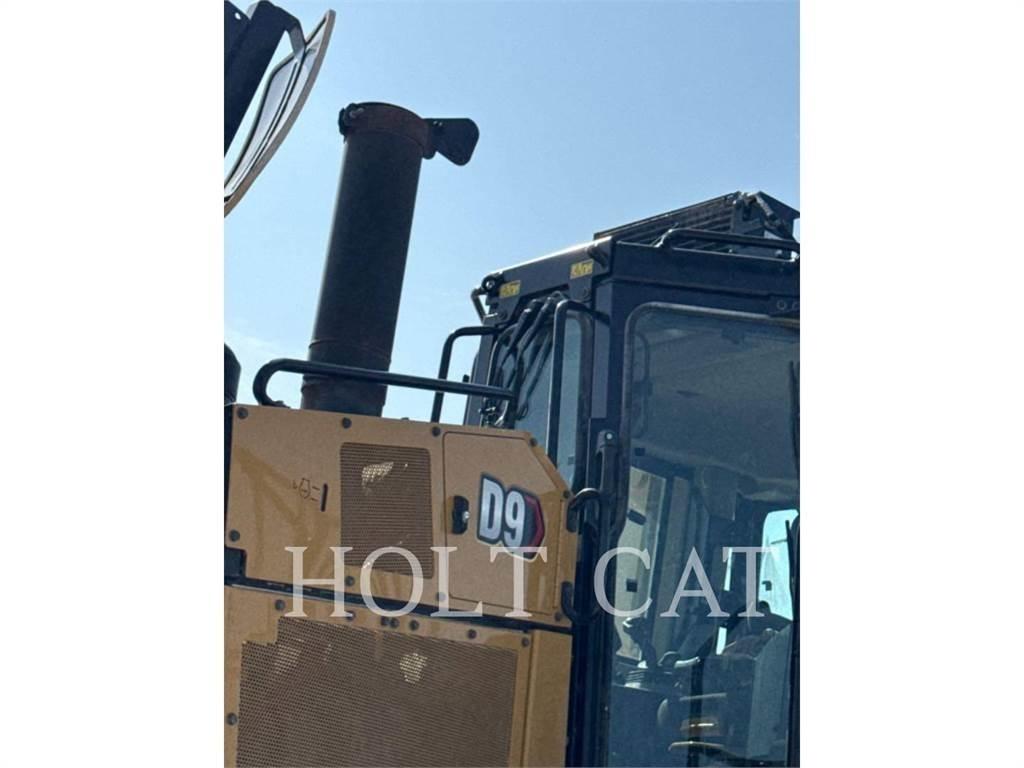 CAT D9 ブルドーザー