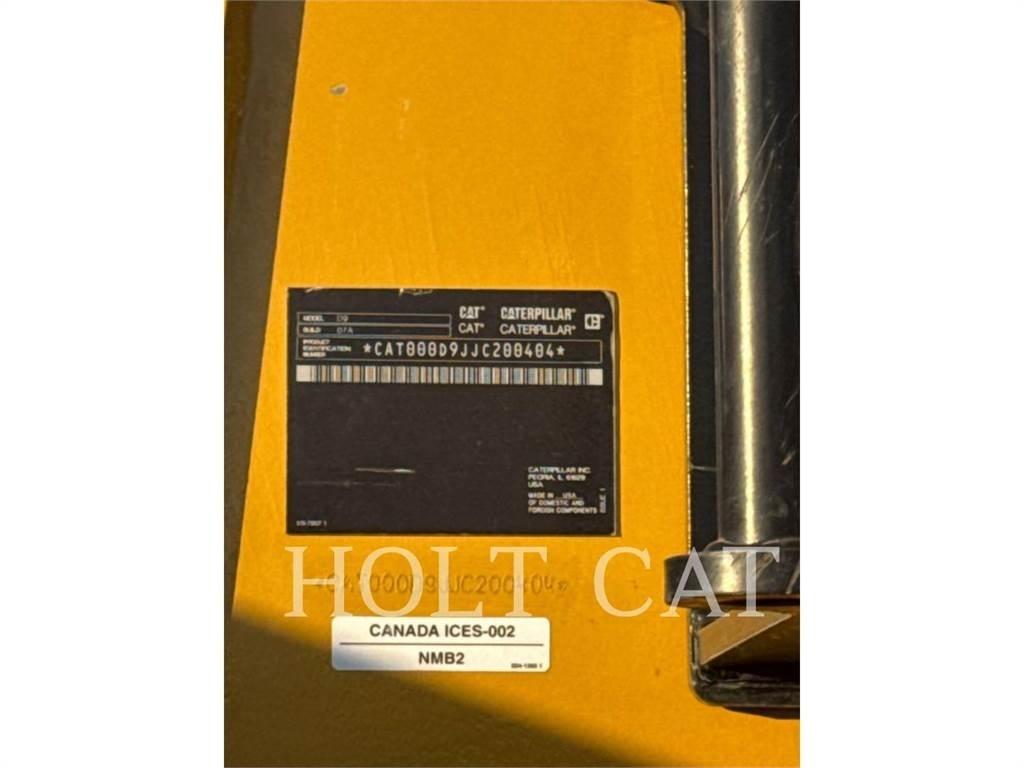 CAT D9 ブルドーザー