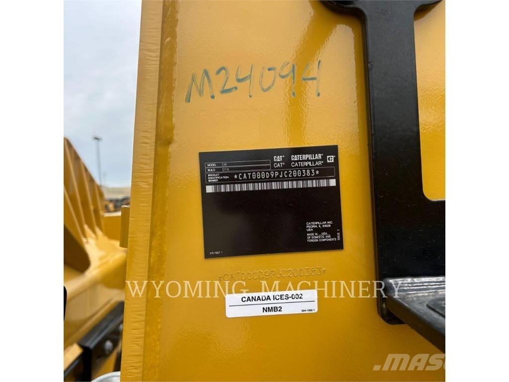 CAT D9 ブルドーザー