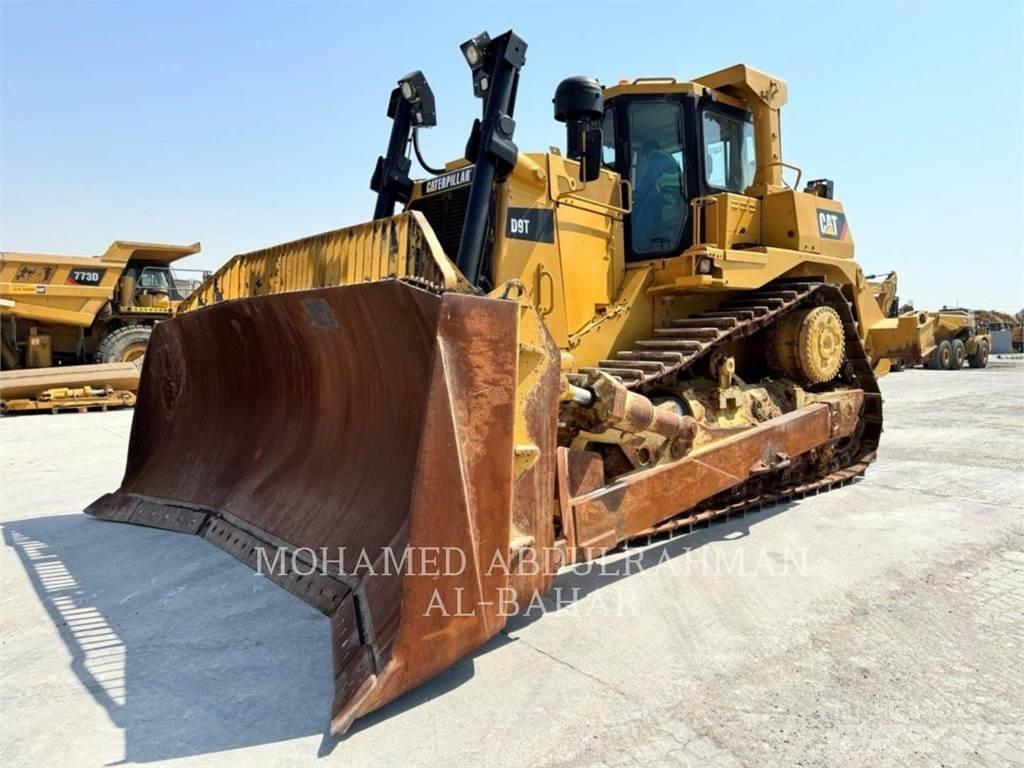CAT D9T ブルドーザー