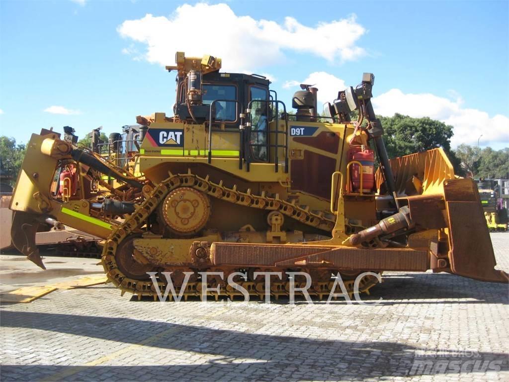 CAT D9T ブルドーザー