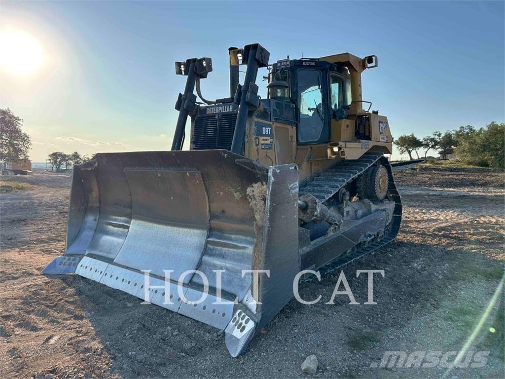 CAT D9T ブルドーザー