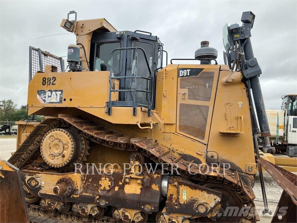 CAT D9T ブルドーザー