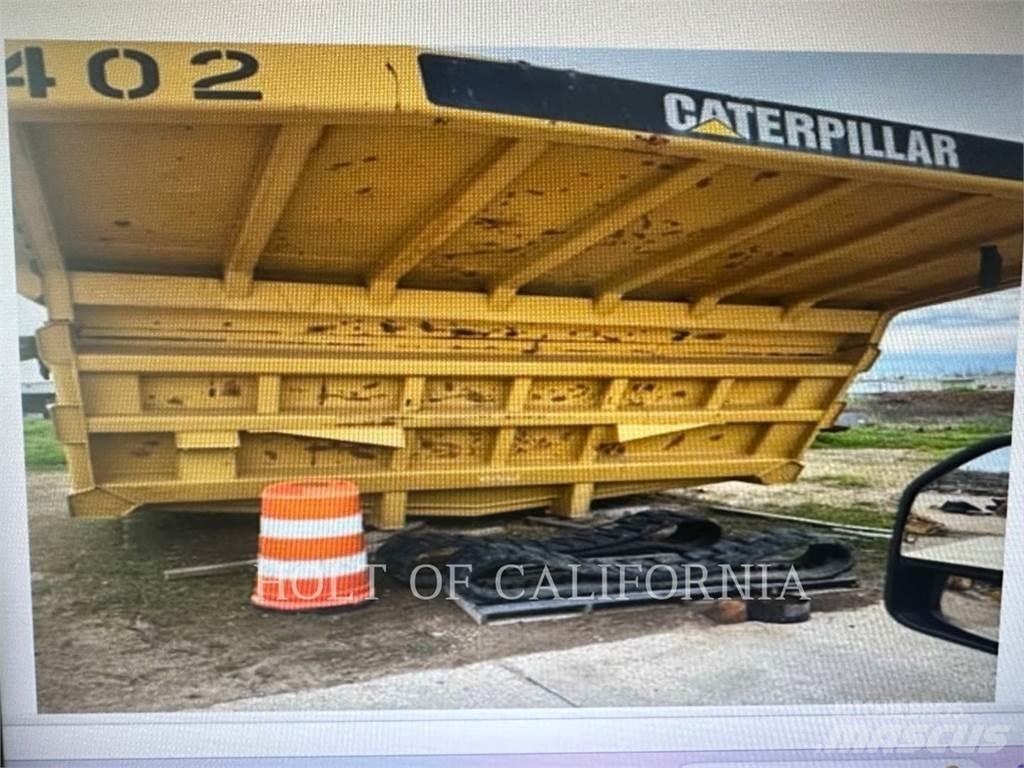 CAT DUMP BED FOR 777F シャーシ及びサスペンション