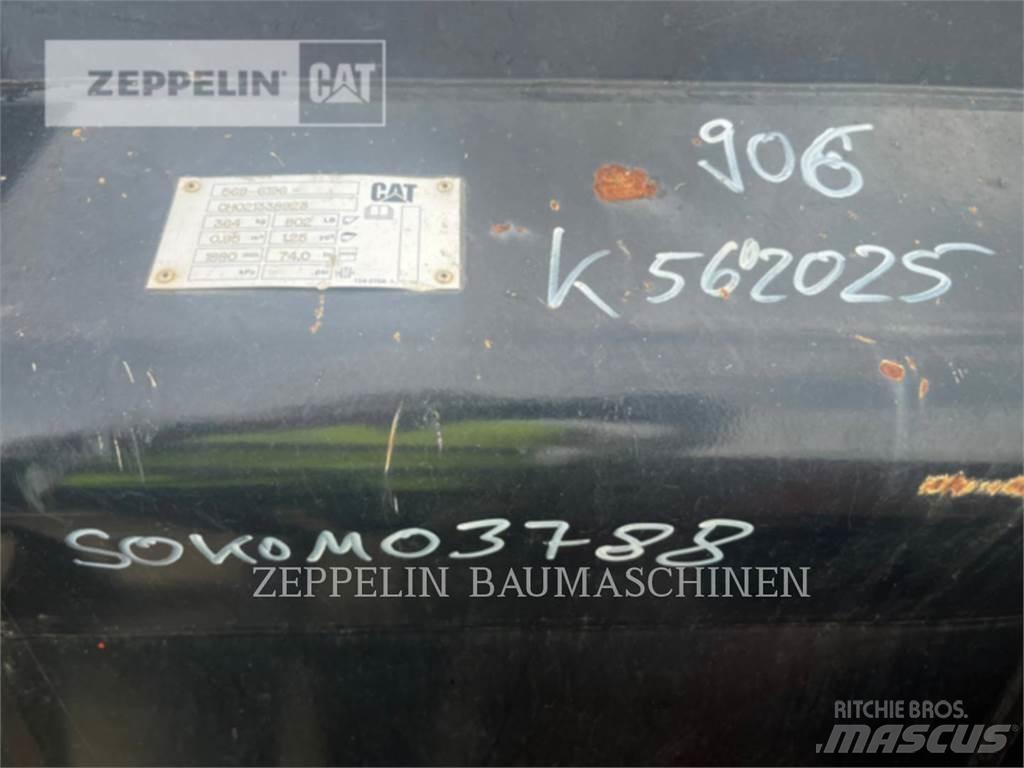 CAT ERDBAUSCHAUFEL バケット
